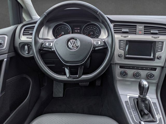 2015 Volkswagen Golf - $8,322