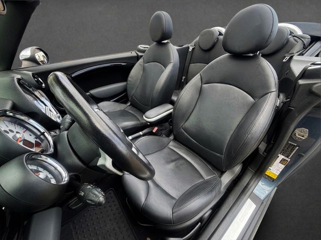 2010 MINI Cooper - $8,822