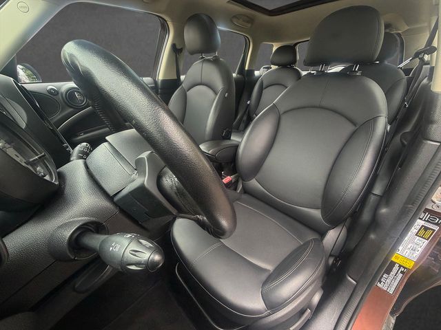 2013 MINI Countryman - $9,822