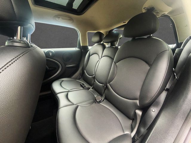2013 MINI Countryman - $9,822