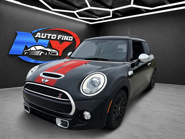 2015 MINI Hardtop - $12,822