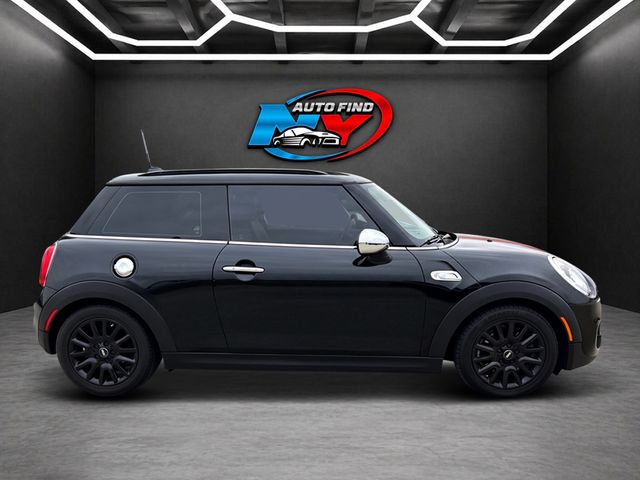 2015 MINI Hardtop - $12,822
