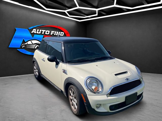 2013 MINI Hardtop - $6,822