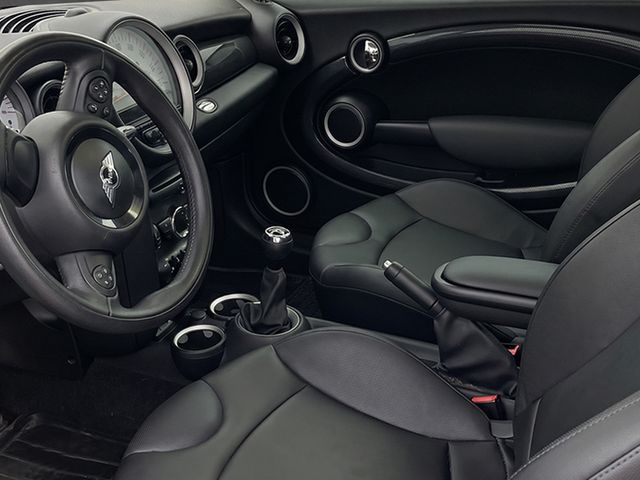 2013 MINI Hardtop - $6,822
