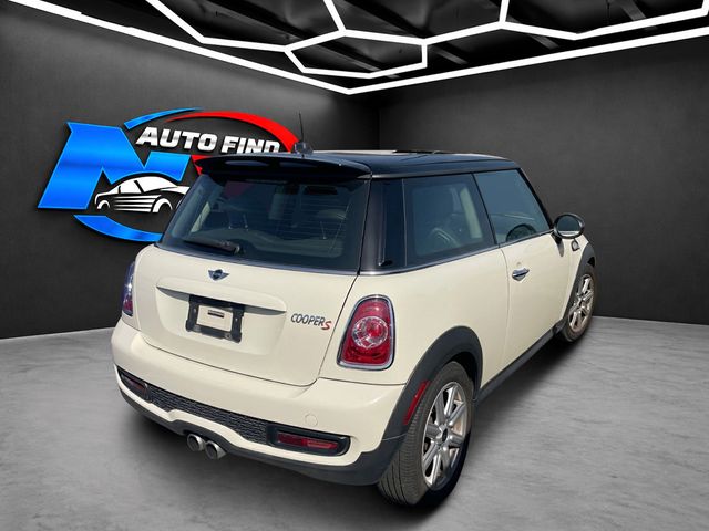 2013 MINI Hardtop - $6,822
