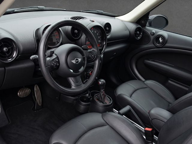 2015 MINI Cooper - $9,822