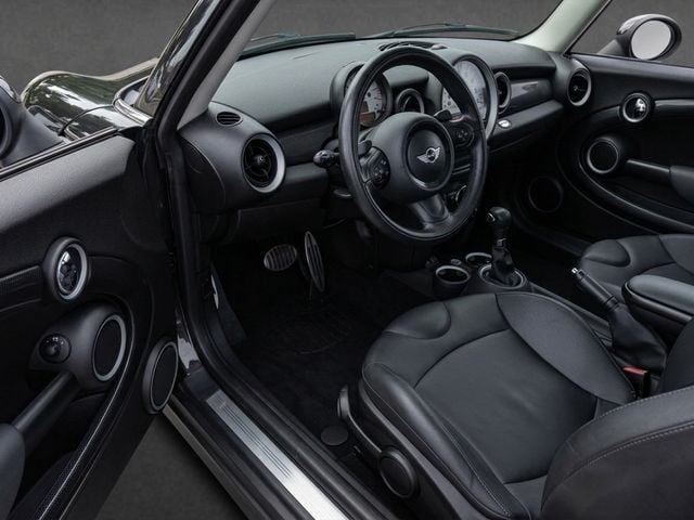 2013 MINI Cooper - $8,822