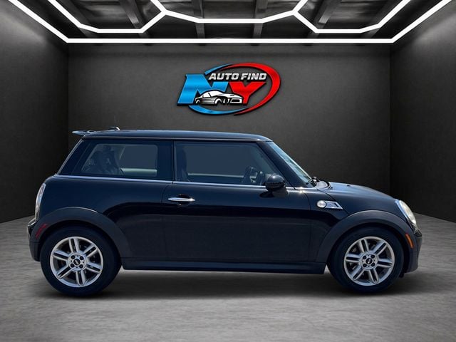 2013 MINI Cooper - $8,822