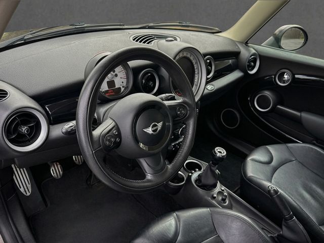 2013 MINI Hardtop - $7,822