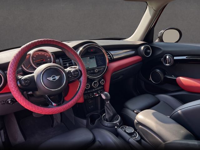 2015 MINI Hardtop - $11,822