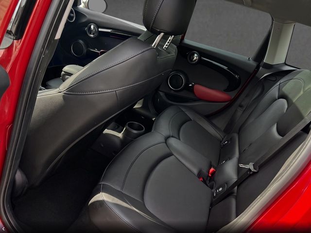 2015 MINI Hardtop - $11,822