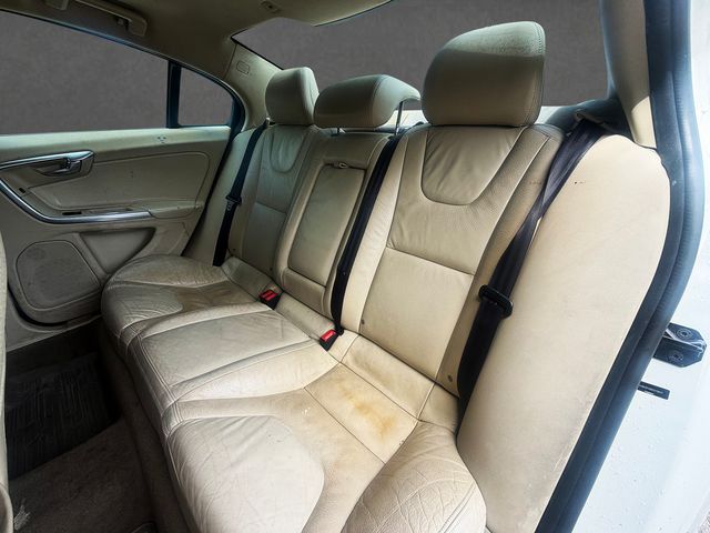 2013 Volvo S60 - $4,822