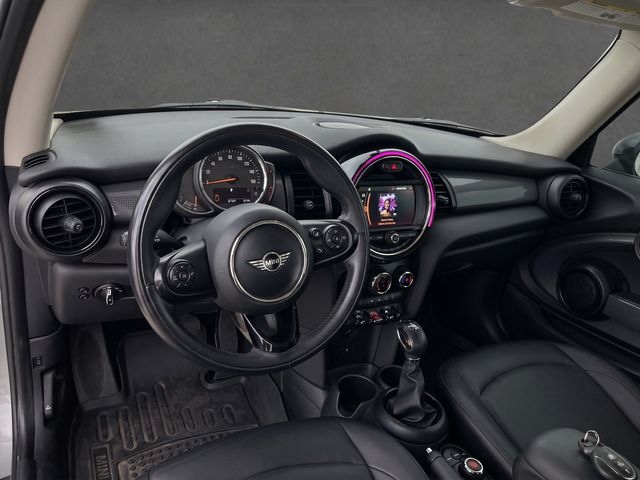 2019 MINI Cooper - $9,822
