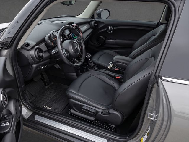 2019 MINI Cooper - $9,822