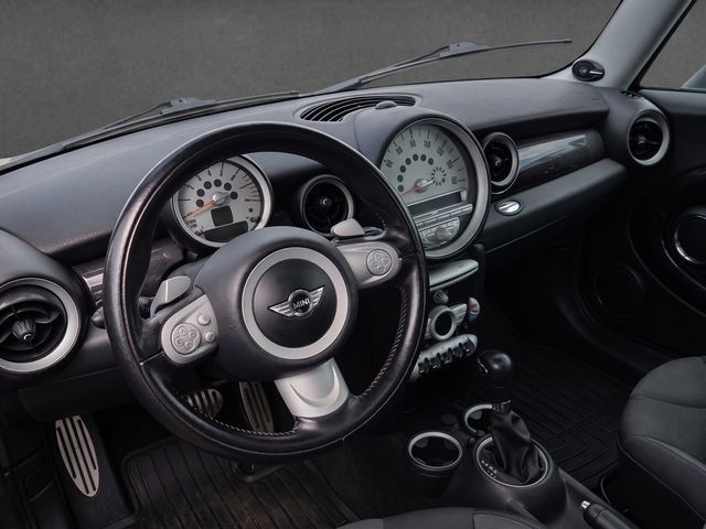 2010 MINI Clubman - $7,822