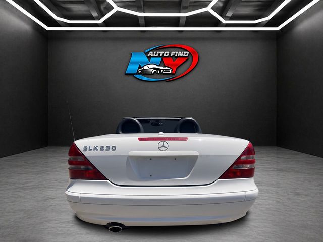 2001 Mercedes-Benz SLK-Class - $7,822