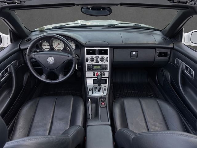 2001 Mercedes-Benz SLK-Class - $7,822