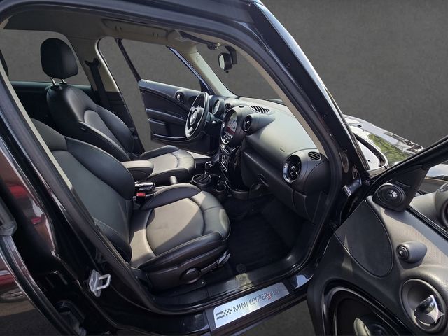 2014 MINI Cooper - $10,822