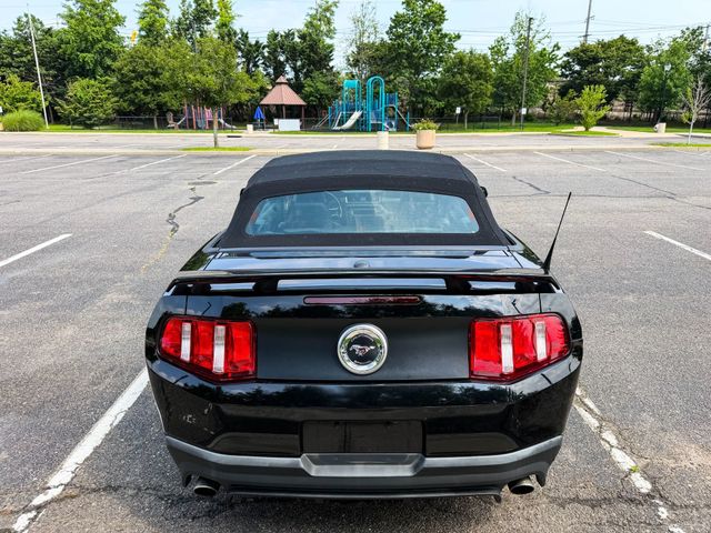 2011 Ford Mustang