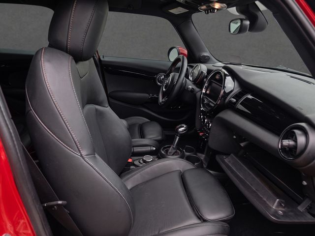 2019 MINI Hardtop - $10,822