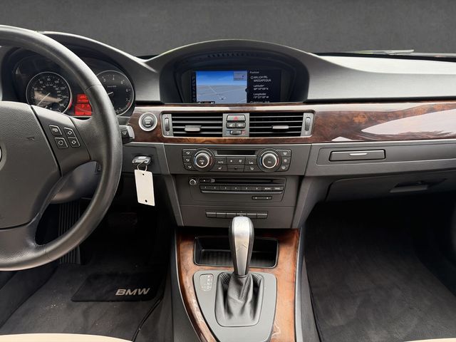 2011 BMW 328i - $11,822