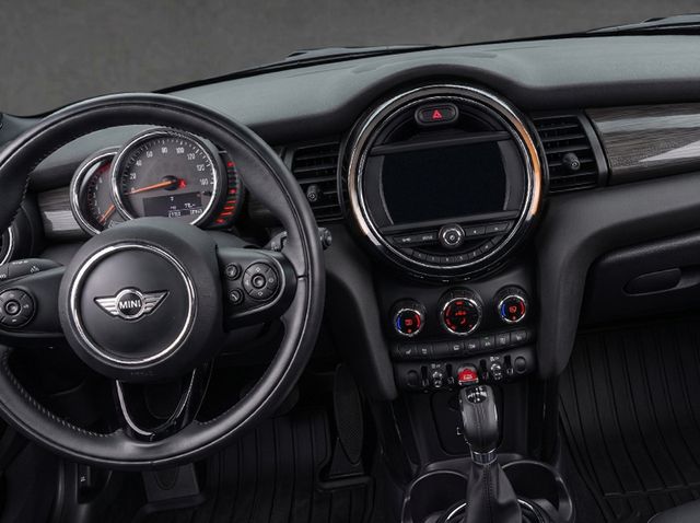 2016 MINI Cooper - $12,822