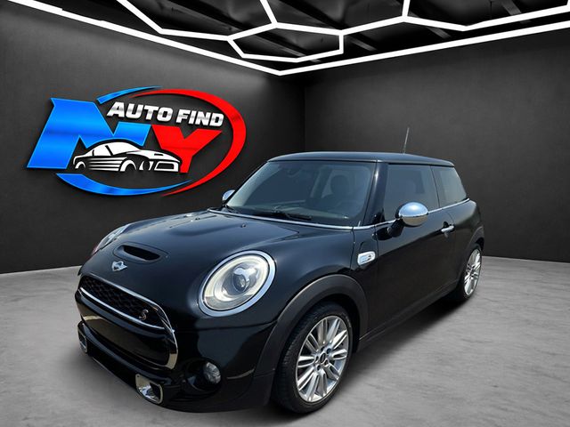 2014 MINI Hardtop - $8,822