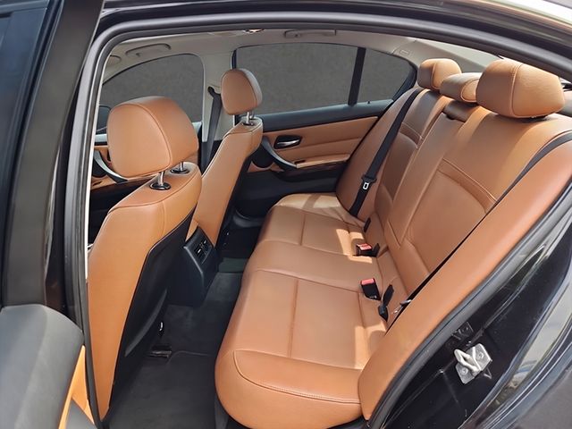 2011 BMW 3 Series - $9,822