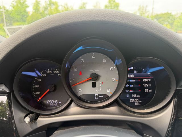 2016 Porsche Macan