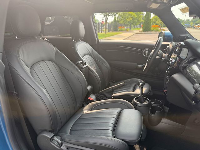 2022 MINI Hardtop - $27,822