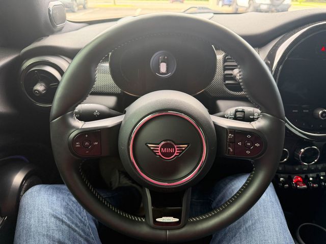 2022 MINI Hardtop - $27,822