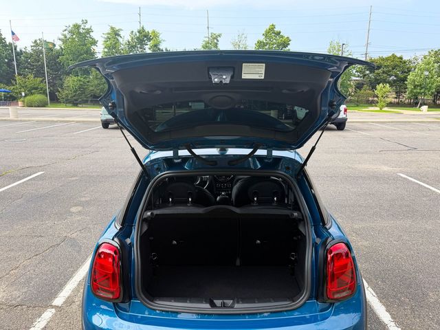 2022 MINI Hardtop - $27,822