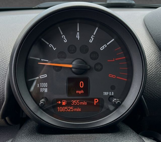 2016 MINI Countryman - $8,822
