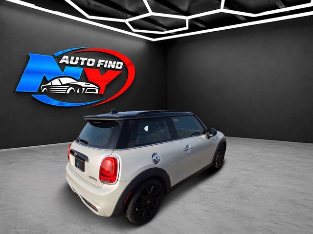 2015 MINI Hardtop - $12,822