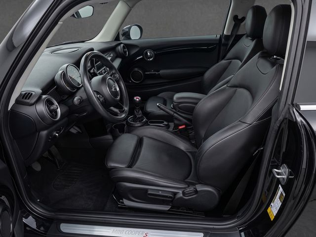 2015 MINI Hardtop - $12,822