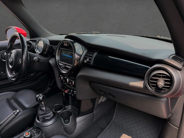 2019 MINI Cooper - $18,822