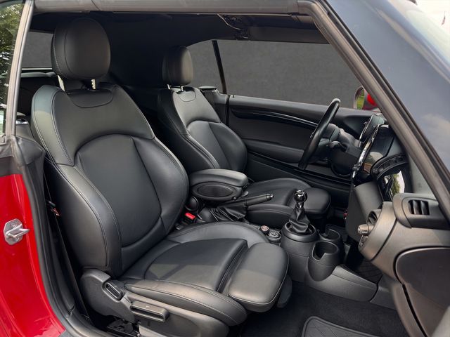 2019 MINI Cooper - $18,822
