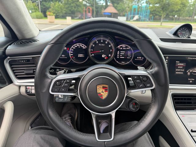 2018 Porsche Panamera