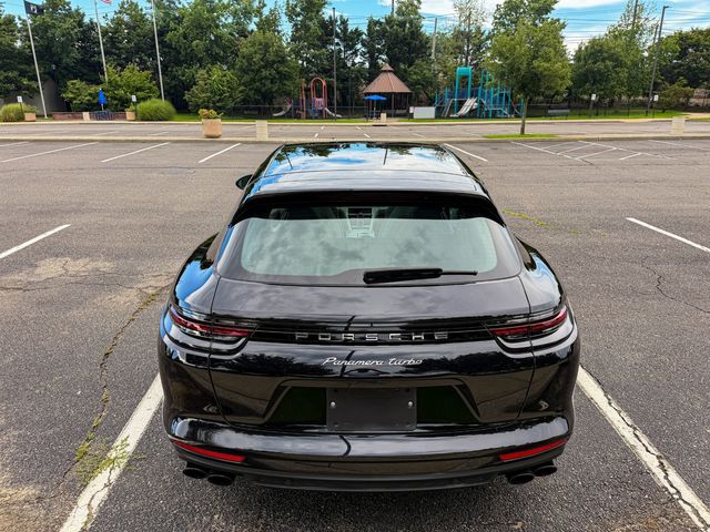 2018 Porsche Panamera