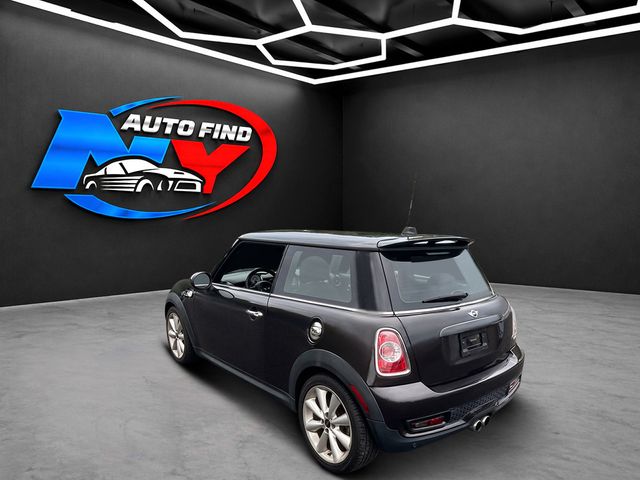 2013 MINI Hardtop - $10,822