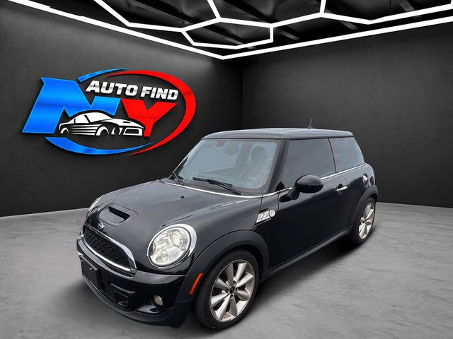 2013 MINI Hardtop - $10,822