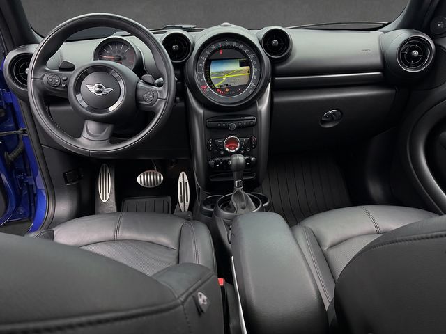 2015 MINI Countryman - $11,822