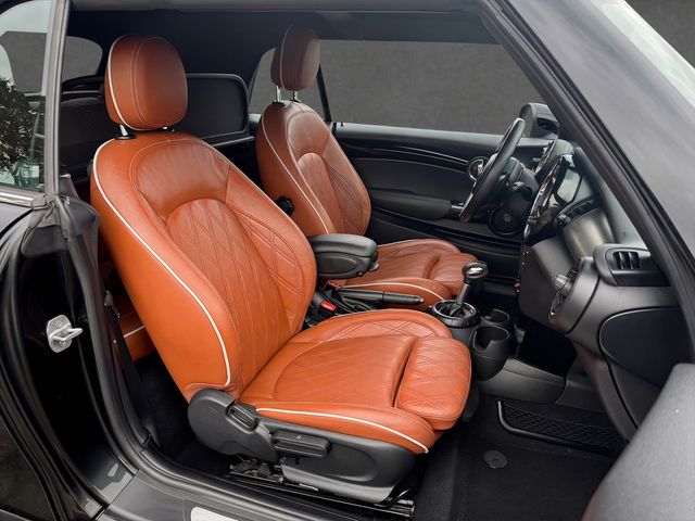 2016 MINI Cooper - $11,822