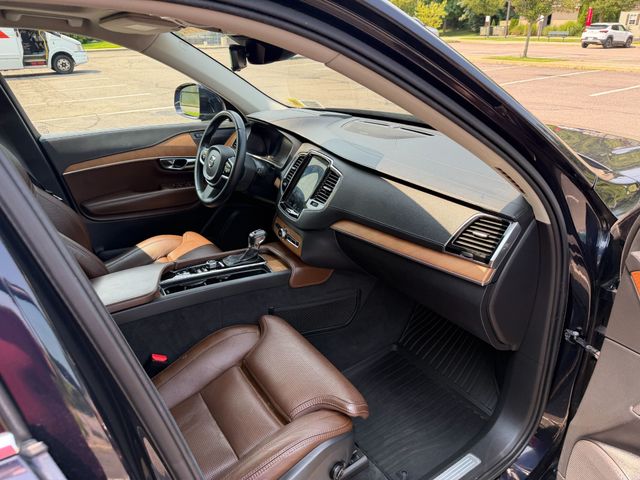 2019 Volvo XC90 - $24,822