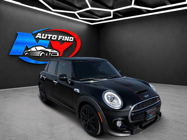 2016 MINI Hardtop - $14,822