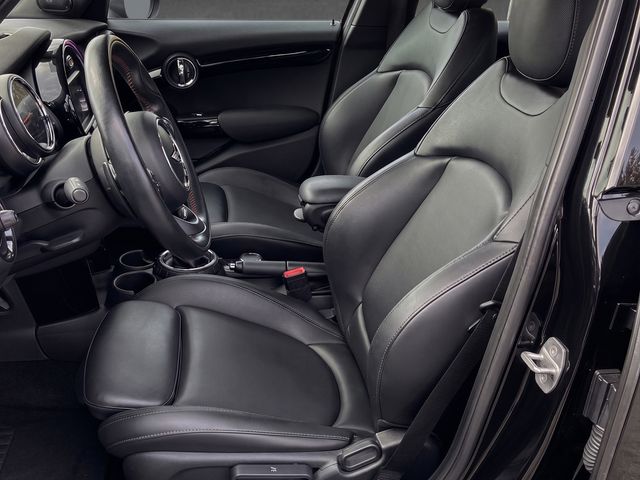 2016 MINI Hardtop - $14,822