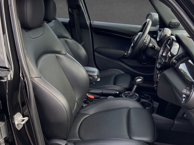 2016 MINI Hardtop - $14,822