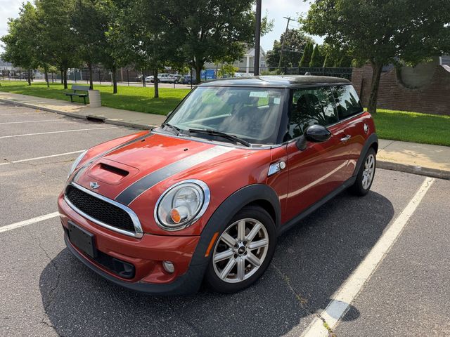 2013 MINI Cooper S Hardtop 2 Door CLEAN CARFAX, ONE OWNER, 6-SPD MANUAL, PAN SUNROOF, PREMIUM PKG