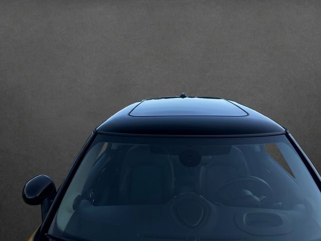2014 MINI Hardtop - $9,822