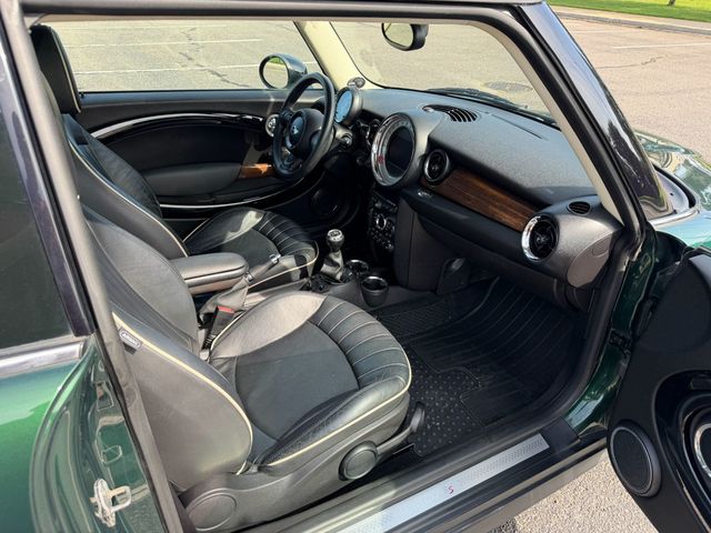 2012 MINI Hardtop - $8,822